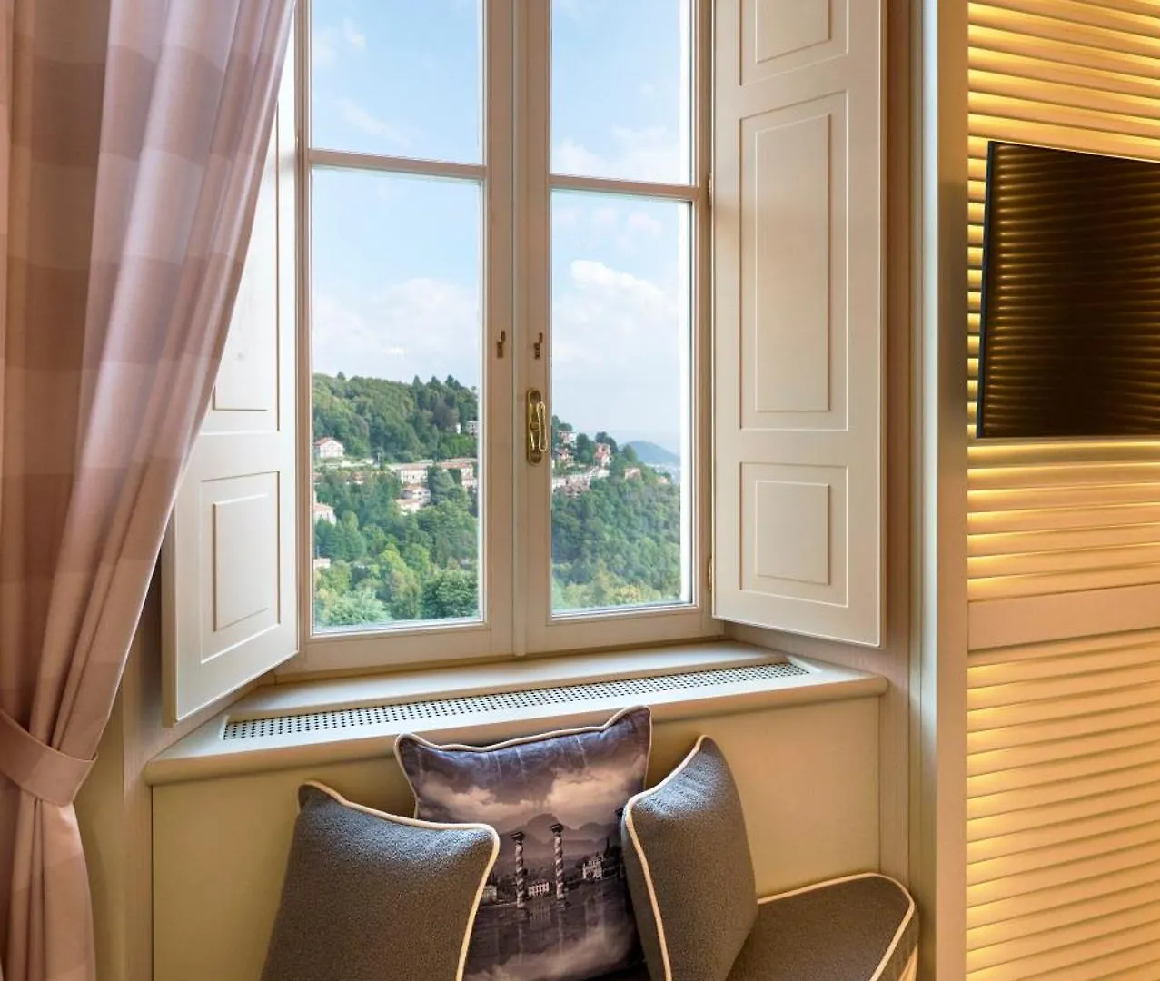 Nuvole Garden Hotel Brunate