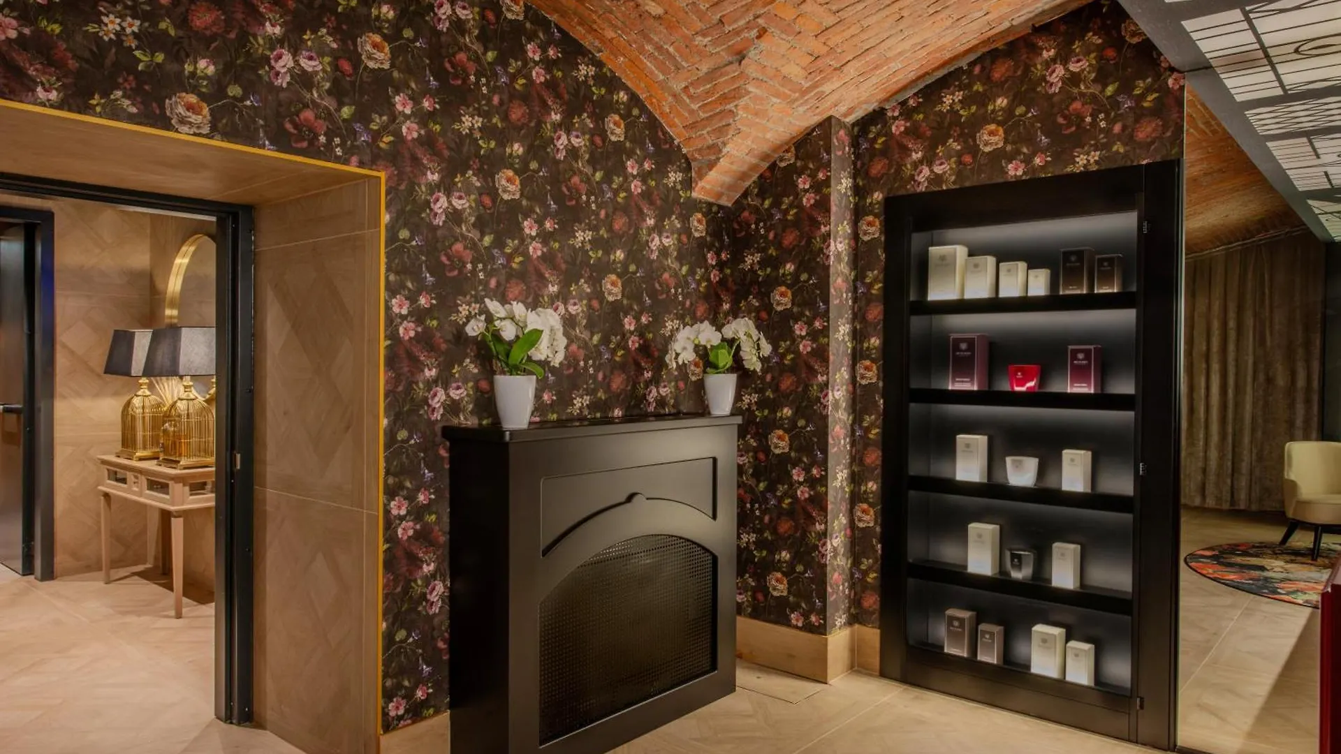 Nuvole Garden Hotel Brunate 5*,  Italia